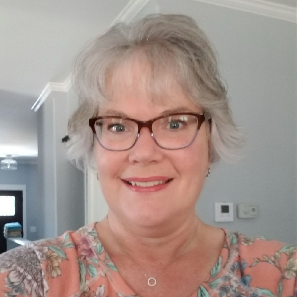 Meet your Posher, Lynn